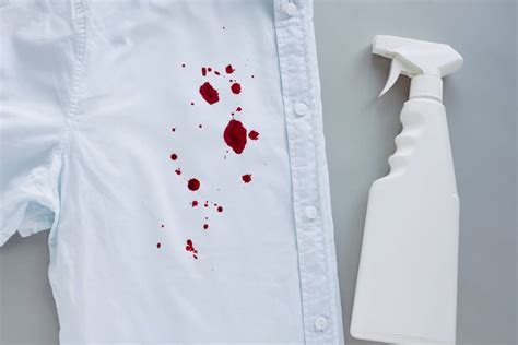 does fake blood dry on clothes|does red blood stain clothes.